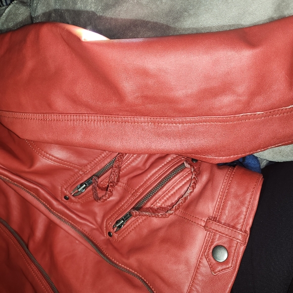 Fashion Jacket - Picture 3 of 9